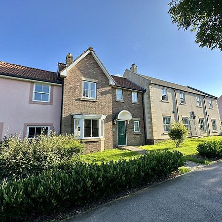 Snowdrop Cottage Filey Exterior photo