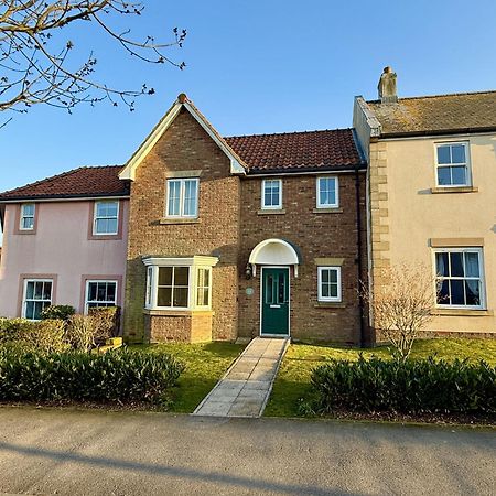 Snowdrop Cottage Filey Exterior photo